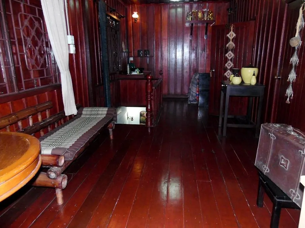 Vanvisa Guesthouse Luang Prabang Guest house